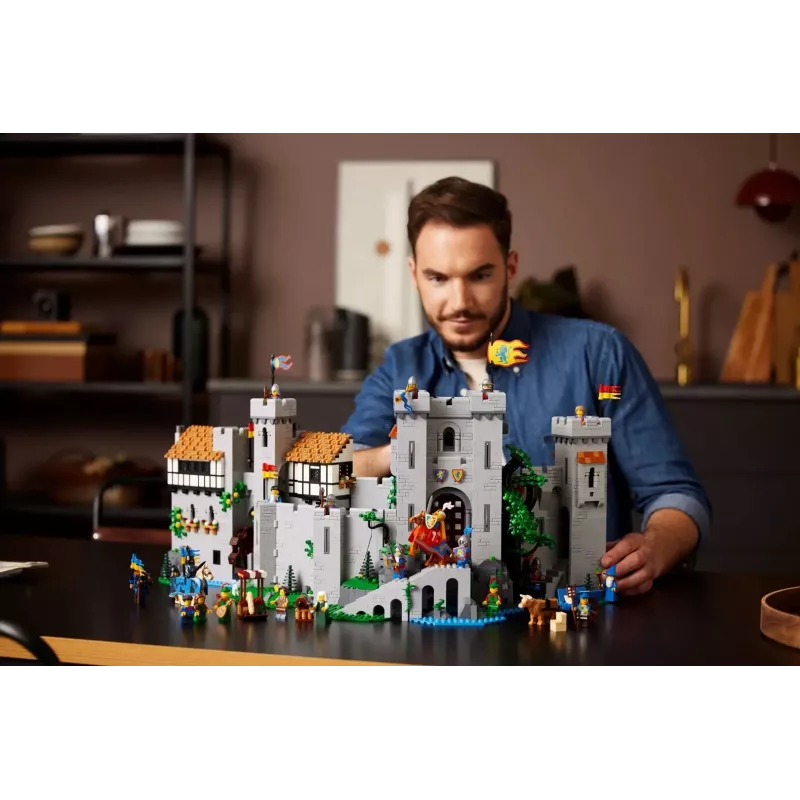 LEGO ICONS 10305 Liūto riterių pilis