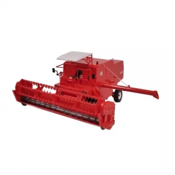 Radijo bangomis valdomas kombainas ATA DO-E699 1:16 mastelio modelis, Bison R/C