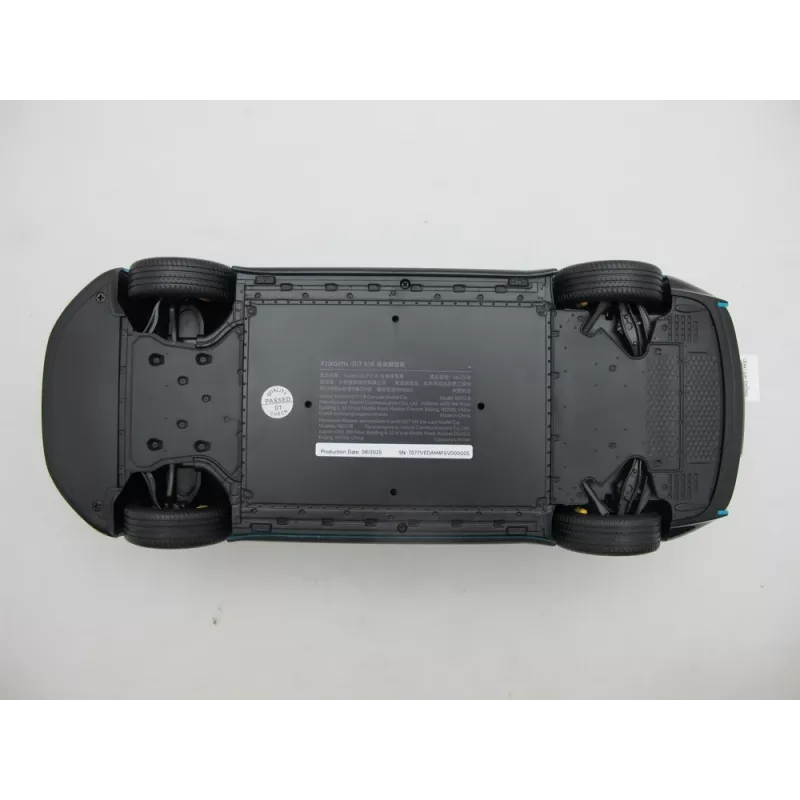 Modelinis automobilis Xiaomi SU7 1:18 liejimas – surinktas, 278×108×81,5 mm