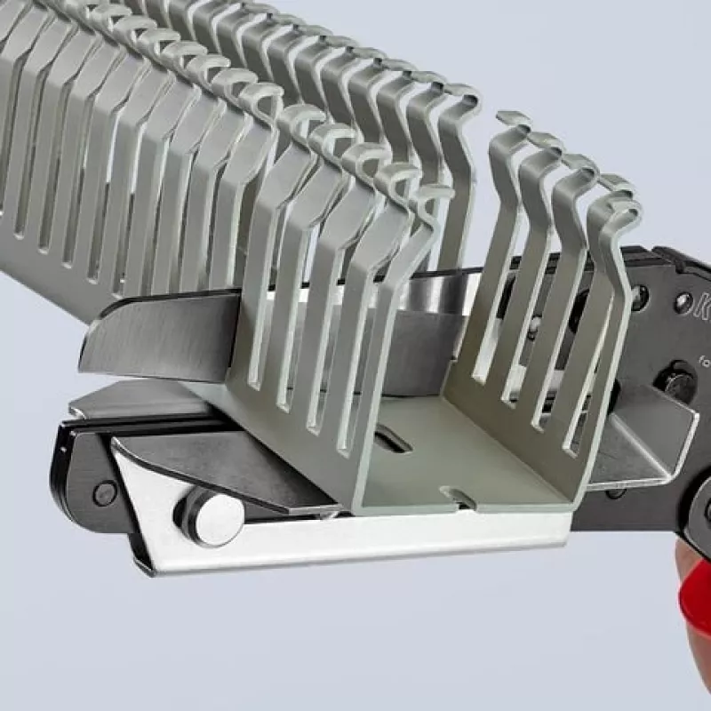 Replės Knipex 95 02 21