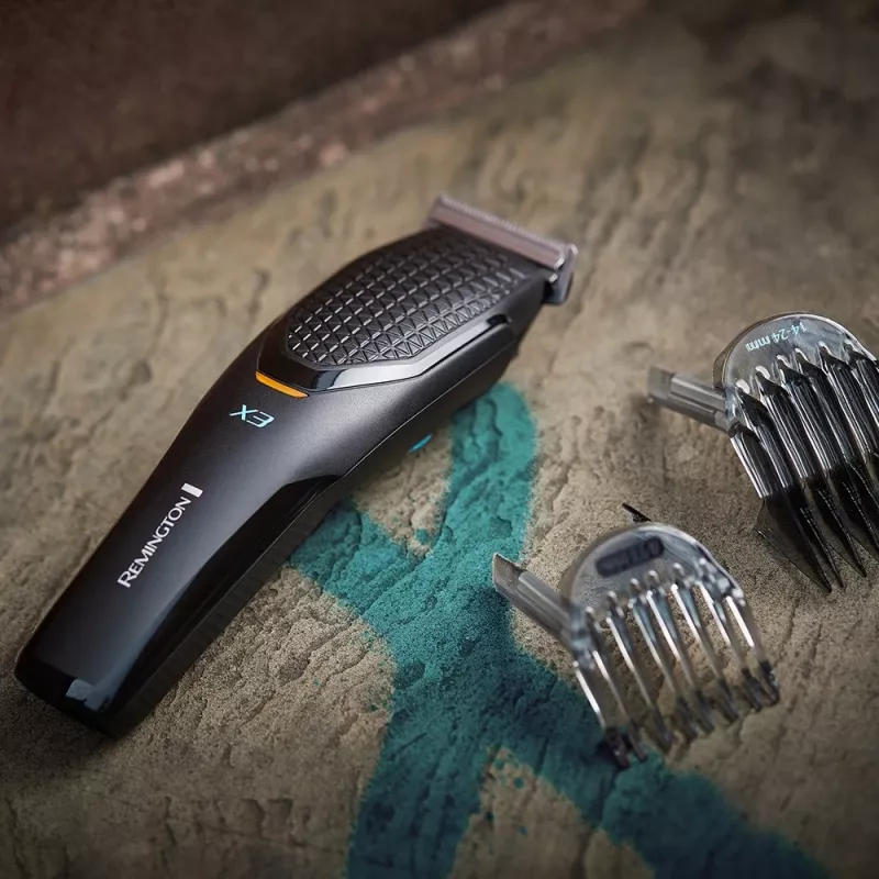 Kirpimo mašinėlė Remington Power-X HC3000, juoda