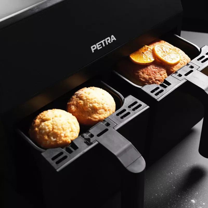 Oro gruzdintuvė Petra PT4750BLKVDEEU7, dviejų kamerų, 3,7 L talpa, juoda