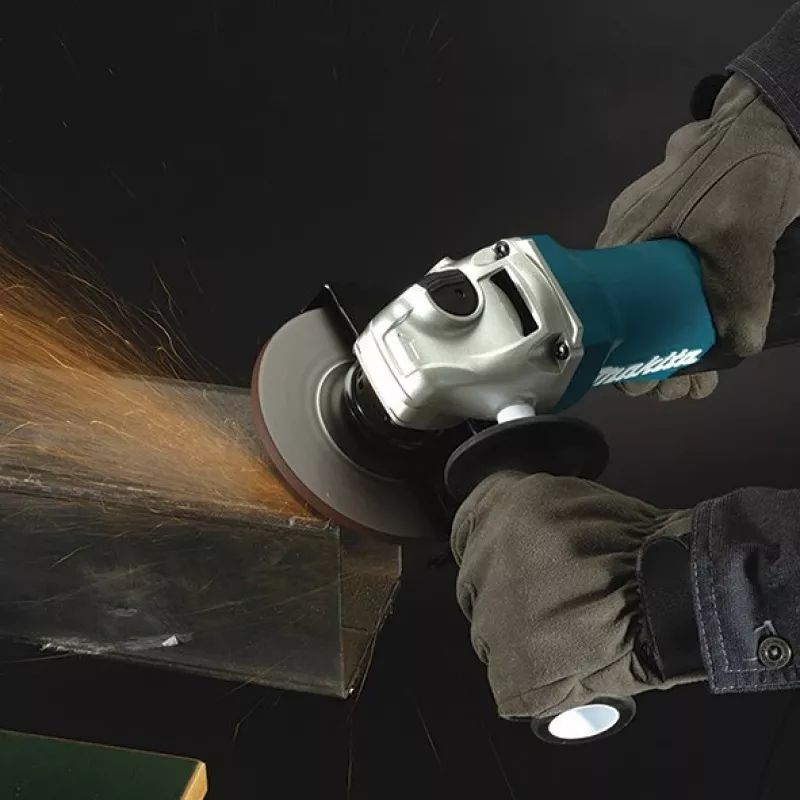 Kampinis šlifuoklis Makita GA5050R, 125 mm, 1300 W