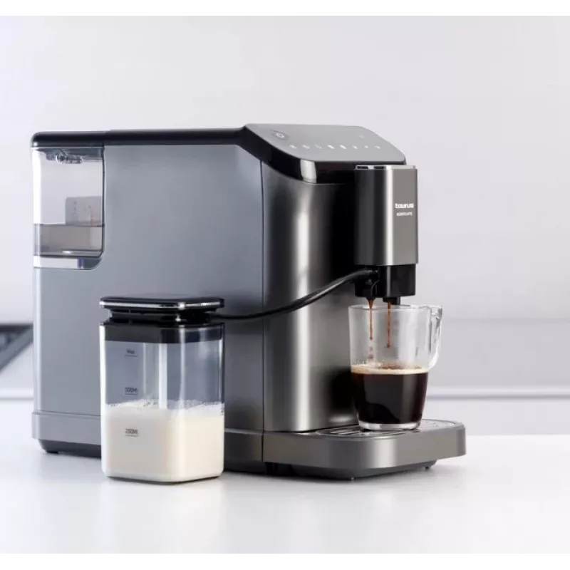 Visiškai automatinis espreso aparatas Taurus Accento Latte su malūnėliu, 1,5 L vandens talpa
