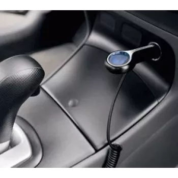 Motorola P513 automobilinis kroviklis su microUSB, juodas