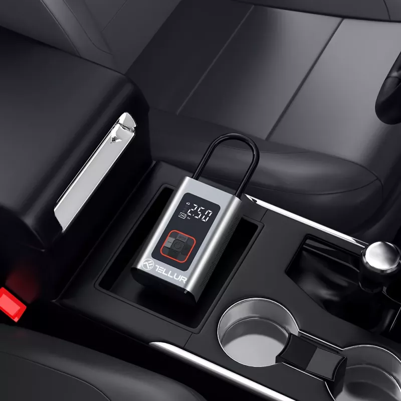 Nešiojamas oro kompresorius Tellur TLL158571 12V 150 PSI automobilio padangoms ir pripučiamiems daiktams