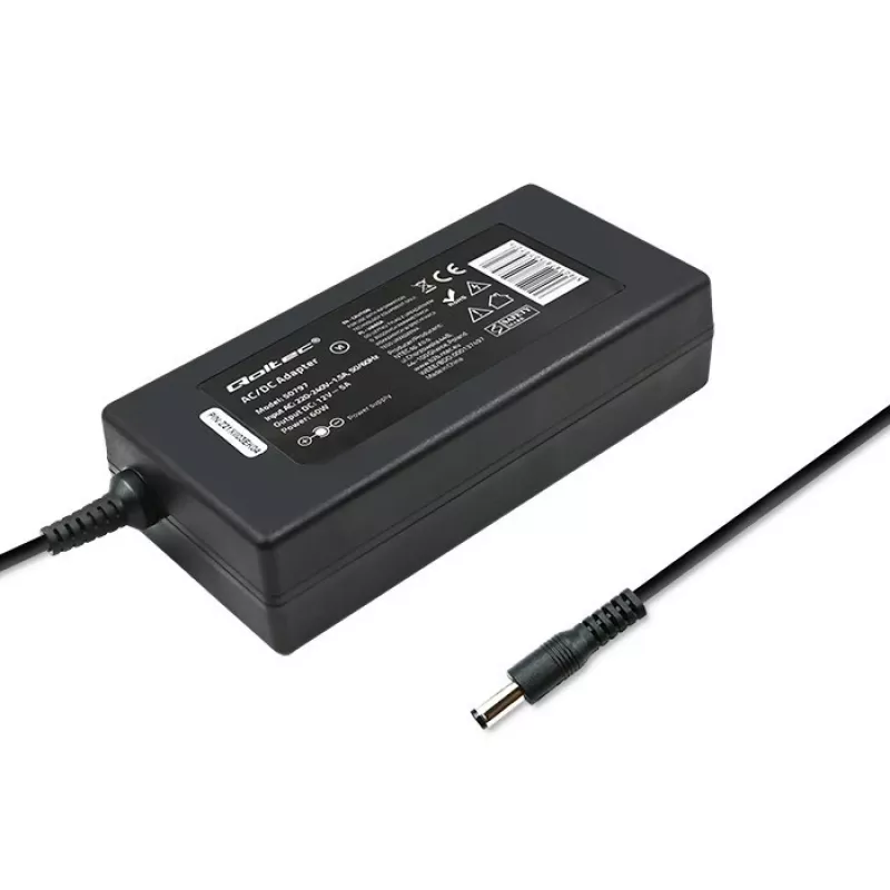 Maitinimo adapteris Qoltec 50797 juodas, 1,16 m laidas, nešiojamam kompiuteriui