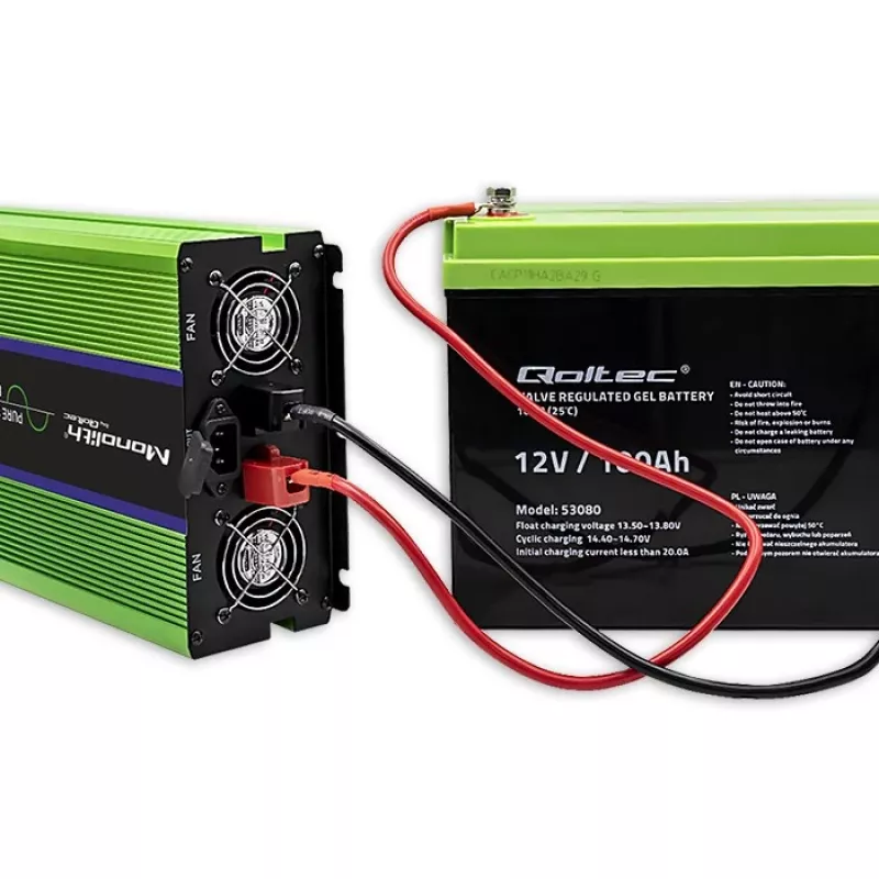 Qoltec Monolith įtampos keitiklis | Akumuliatoriaus įkroviklis | UPS | 2000 W | 4000 W | 12 V į 230 V | Grynas sinusas | LCD juodai žalias