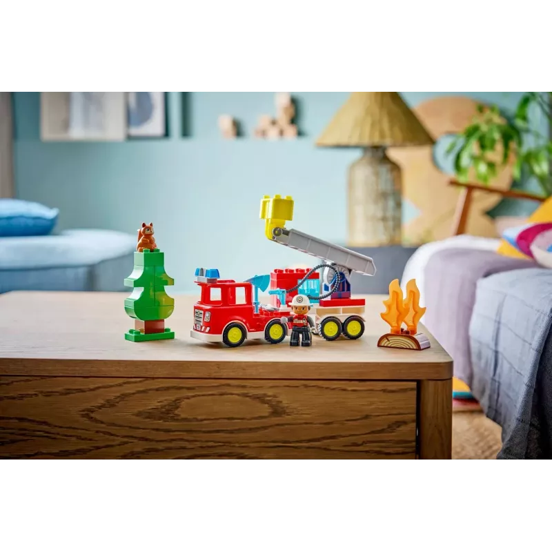 LEGO DUPLO 10473 Gaisrinis automobilis su žarna ir ugniagesiu