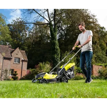 Ryobi RLM18X33B40 vejapjovė Stūmiama vejapjovė Akumuliatorinė Juoda, Žalia
