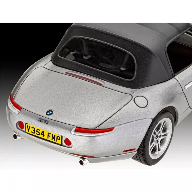 REVELL BMW Z8 1:24 surinkimo modelis iš metalo