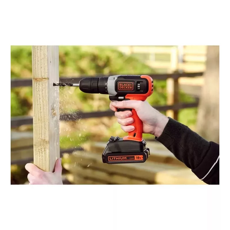 BLACK & DECKER BCD001C2-QW belaidis gręžtuvas-suktuvas | 18 V | 2x1.5 Ah | Ličio jonų