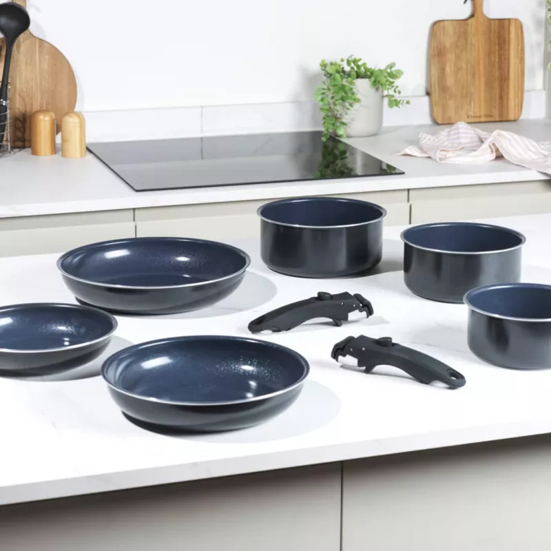 Puodų ir keptuvių rinkinys Russell Hobbs RH03321EU7 – 8 dalių, su keramine nelimpančia danga, tinka indaplovei