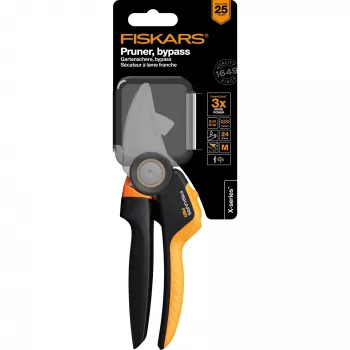 Fiskars X-SERIES M P921 genėjimo žirklės