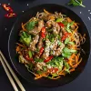 Wok Russell Hobbs RH01860EU7 28 cm su Crystaltech nelimpančia danga