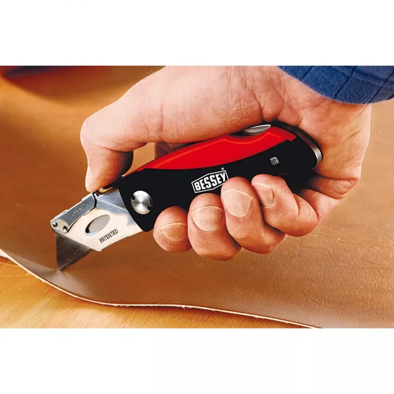 BESSEY DBKPH-SET naudojimo peilis su fiksuotu ašmeniu, juodas/raudonas