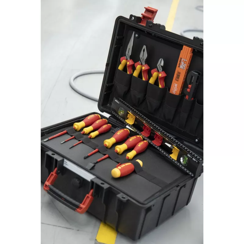 Izoliuotas atsuktuvas wiha 45530 – 1000 V, VDE testuotas, plyšinis / Phillips