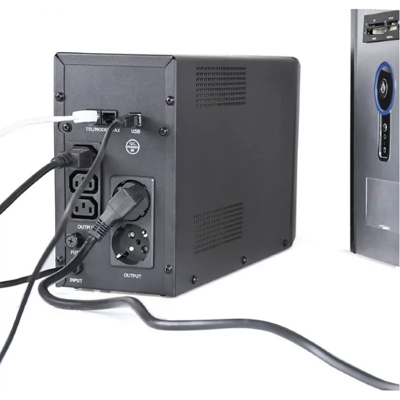 Gembird EG-UPS-035 nepertraukiamo maitinimo šaltinis (UPS) Line-Interactive 2 kVA 1200 W 5 AC lizdai