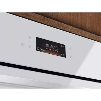 Įmontuojama orkaitė Electrolux LOB8S38V — 70 L, A++ energija, garų valymas, ištraukiami bėgeliai, LED ekranas