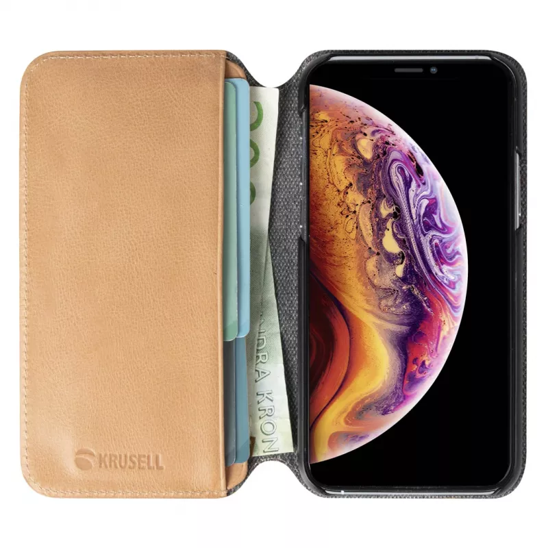 Krusell Sunne dėklas-piniginė Apple iPhone 11 Pro Max vintage nude, odinis užlenkiamas dėklas su kortelių kišenėmis