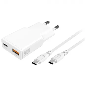 Kintamosios srovės patalpų mobiliojo įrenginio įkroviklis 4smarts 541509 — 100–240V, USB-A + USB-C, 1.5 m laidas, greitas įkrovimas, baltas