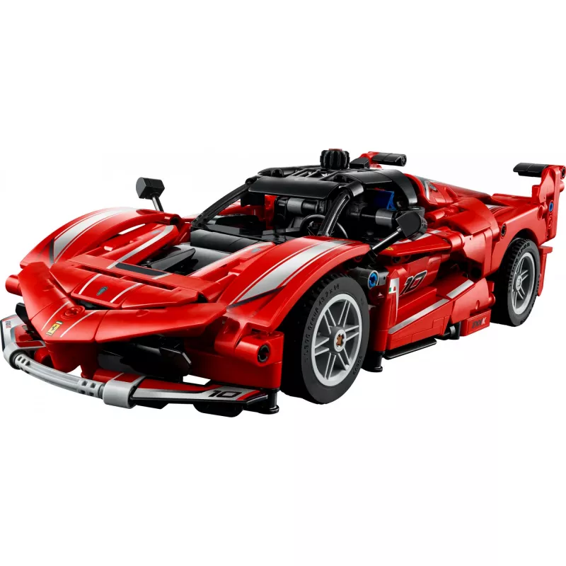 LEGO Technic Ferrari FXX K konstruktorius, mastelis 1:10, 897 dalių, nuo 10 metų