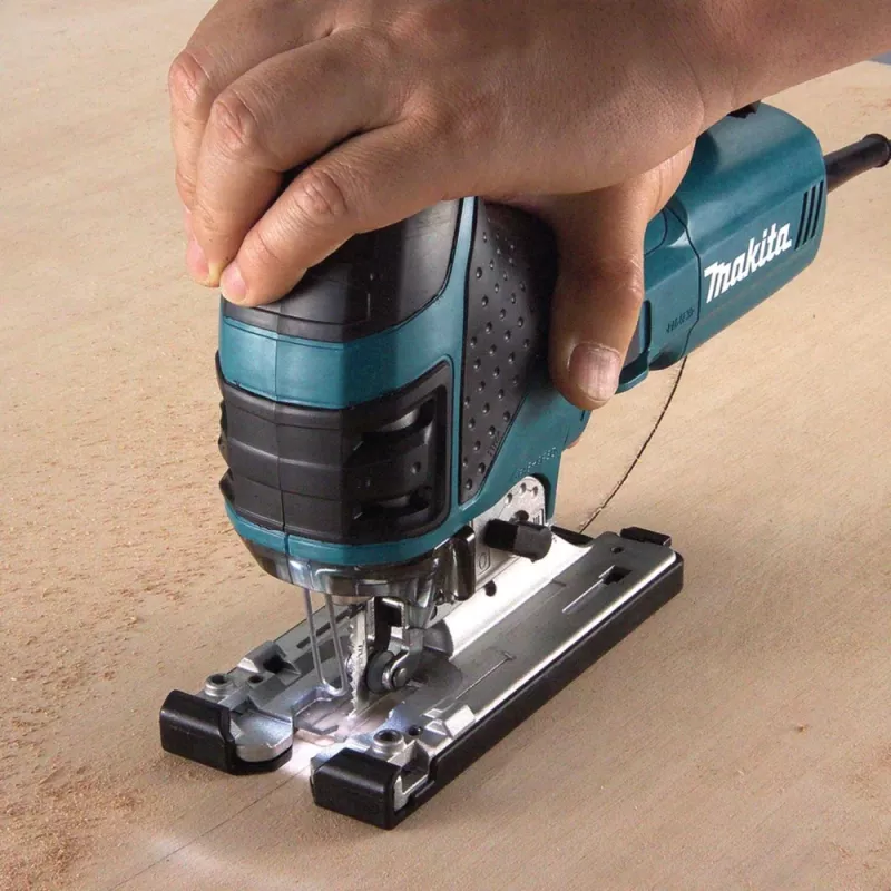 Makita 4351FCTJ elektrinis pjūklas 720 W 2,5 kg