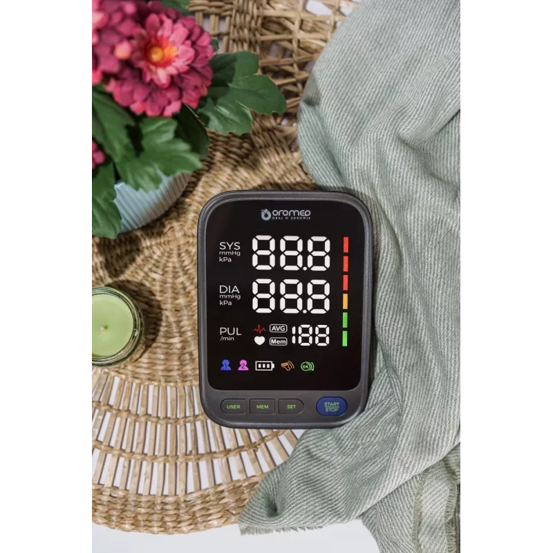 Oromed ORO-N15 Professional Black – automatinis kraujospūdžio matuoklis ant žasto