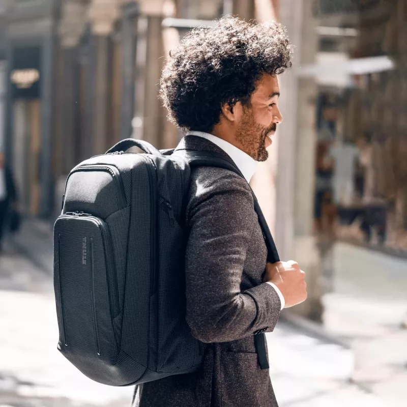 Thule 5258 Crossover 2 nešiojamojo kompiuterio kuprinė 30L juoda