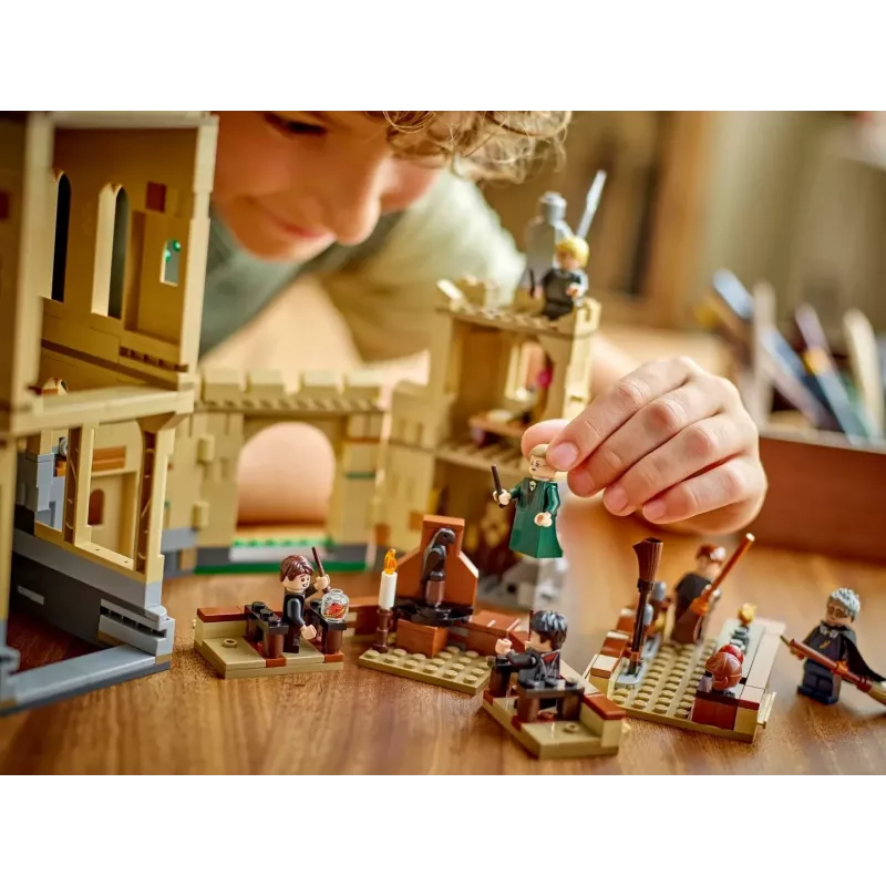 LEGO HARRY POTTER 76447 Hogmilo pilis: Skraidymo pamokos