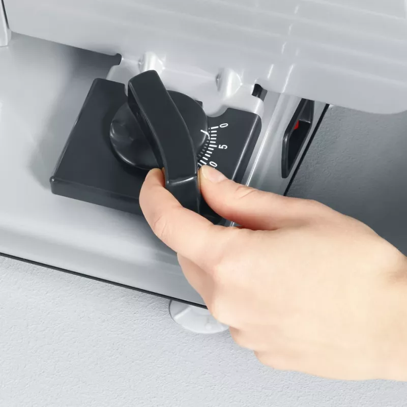 SEVERIN AS 3915 pjaustymo mašina - 180 W - sidabrinė