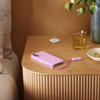 Dėklas su atrama iPhone 17 Apple Beats su MagSafe ir kameros valdymu, Pebble Pink, PC ir mikropluoštas
