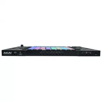 DJ valdiklis AKAI APC64 — 8x8 mygtukų tinklelis, USB maitinamas, skirtas Ableton Live