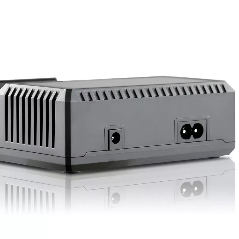 Įkroviklis everActive UC-4200 Universal AC 12V 3A, tinka AA/AAA/C/9V, 4 celės, juodas, su ekranu