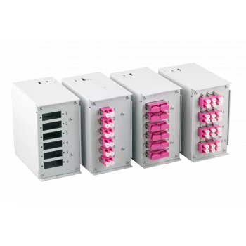 EFB Elektronik priekinis skydelis 6x SC-D, LC-Quad su 2,8 mm varžtų skylutėmis