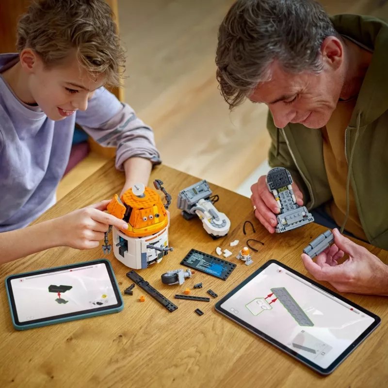 Konstruktorius LEGO Star Wars Chopper C1-10P Astromech Droid modelis 75416, 1039 dalių, amžius 10+, aukštis 220 mm