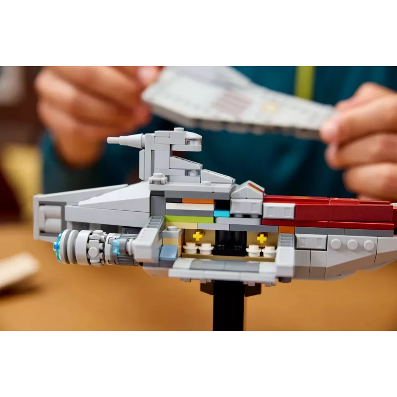 LEGO Star Wars Acclamator klasės šturmo laivas 75404 – statybos rinkinys, 450 dalių, demonstracinis modelis 130×150×230 mm