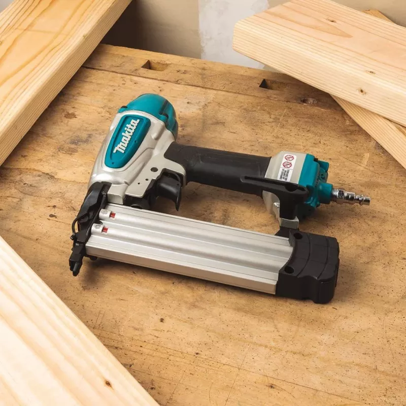 Pneumatinis viniakalė Makita AF506