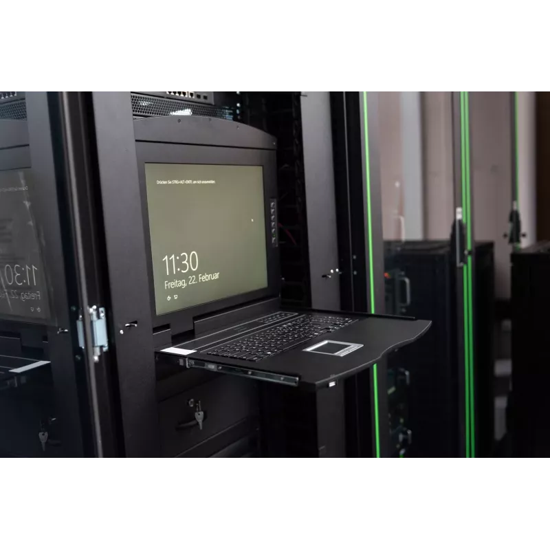 KVM konsolė Digitus 19 colių LCD 8 prievadų VGA US klaviatūra