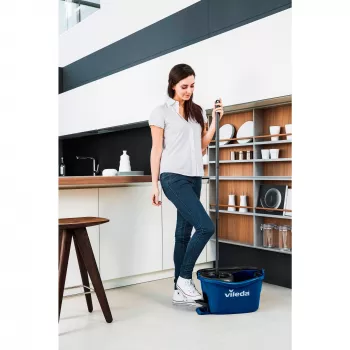 Grindų šluota VILEDA TurEasyWring & Clean Box 167756 su kibiru ir gręžtuvu