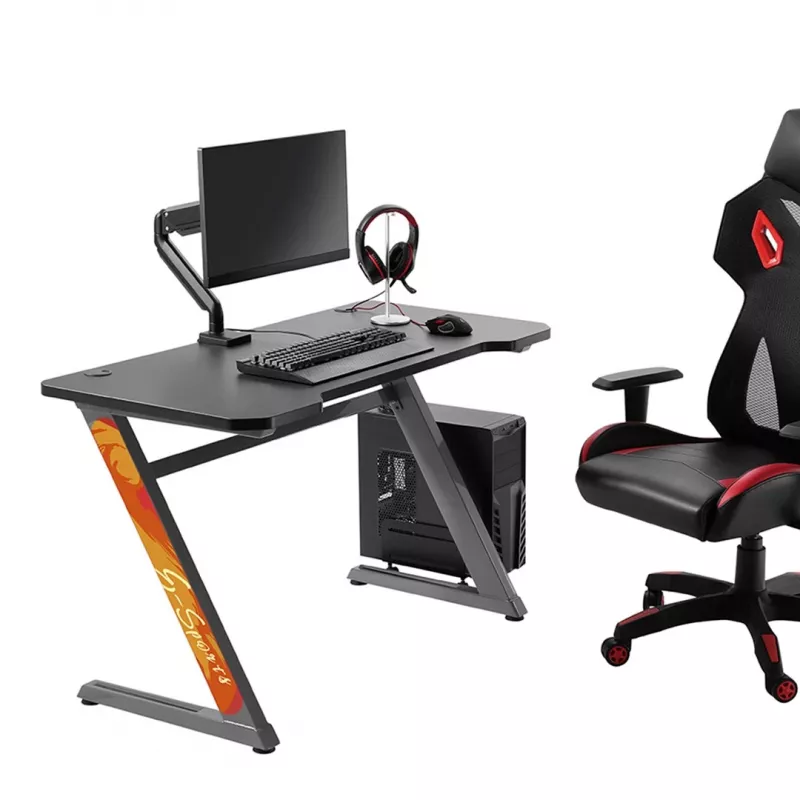 Gaming stalas NanoRS RS120, modernus dizainas, lengvas ir stabilus (maks. 50 kg apkrova), juodas su oranžiniais akcentais