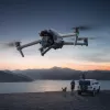 Kvadrakopteris DJI Air 3s RC-N3 – 50 MP kamera, 4K (3840×2160), 4 rotoriai, maks. greitis 27 m/s, nuotolis 32000 m, 4276 mAh baterija, pilka