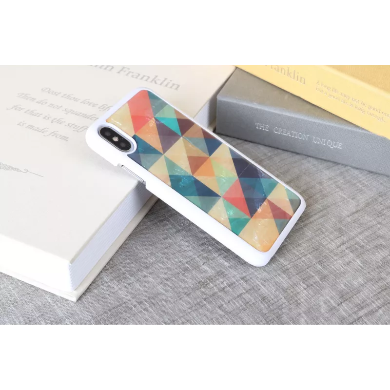 Apsauginis dėklas iKins iPhone XS / X mozaikinis baltas – kietas nugarėlė, dekoratyvus raštas