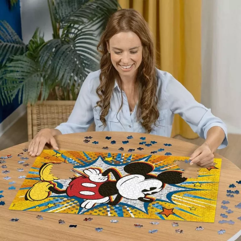 Dėlionė Disney Retro Mickey (1000 dalių)