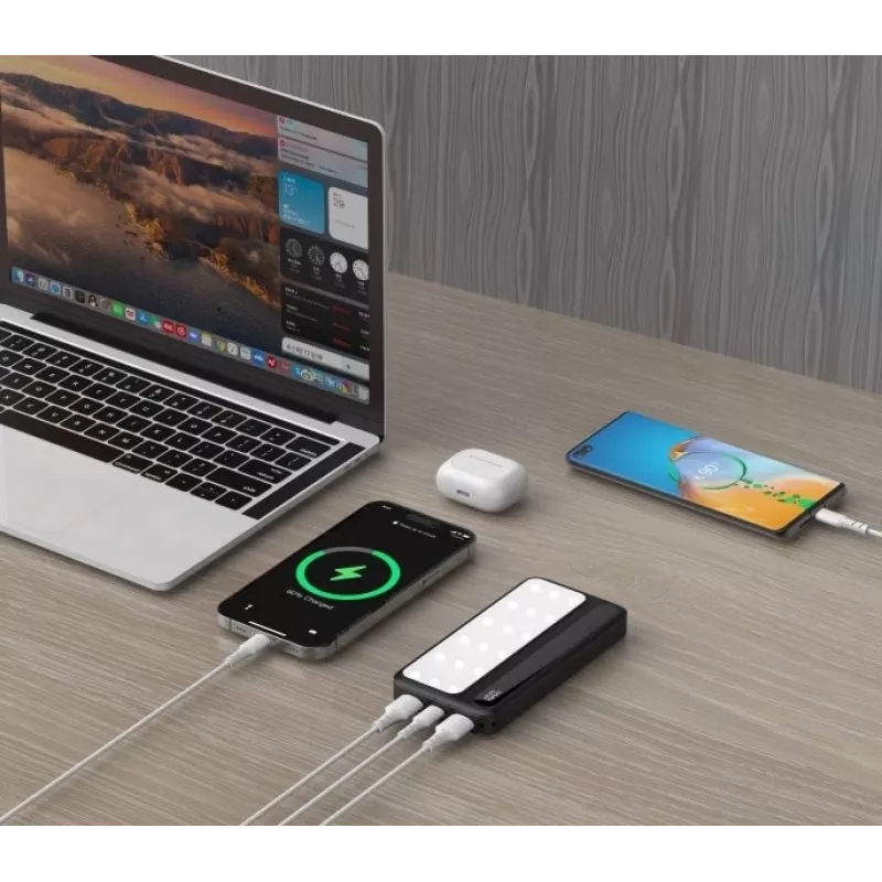 Powerbank Rebeltec P10 LCDPD 10 000 mAh su žibintuvėliu