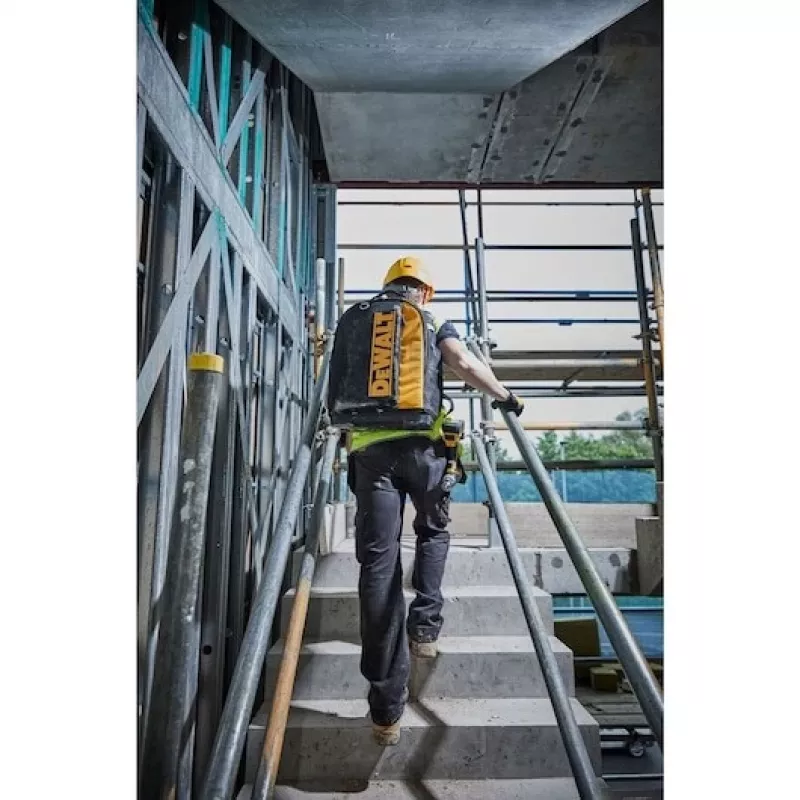 DeWalt kuprinė įrankiams DWST81690-1 su daugybe skyrių