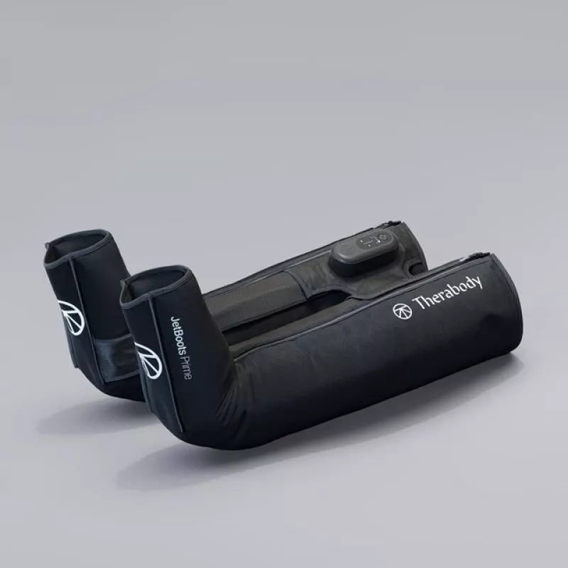 Pneumatiniai atkūrimo batai Therabody RecoveryAir JetBoots Prime S – nuoseklios kompresijos sistema, baterija, 180 min veikimo laikas, juodi, 2,51 kg