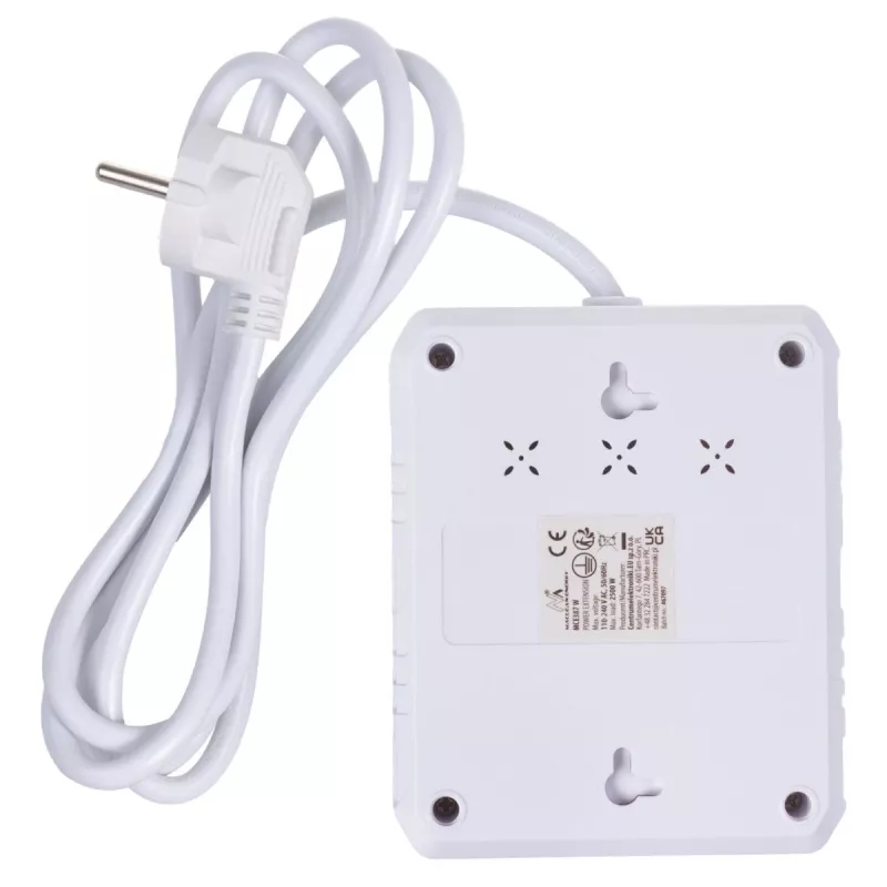 Maitinimo šynas MACLEAN MCE387 W — 2 kištukiniai lizdai, 3×USB A, 110–240V, 2500W, 1,5 m laidas, baltas