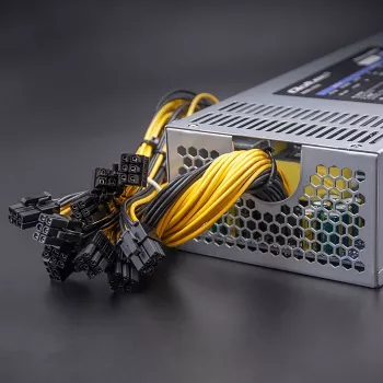 Qoltec 50350 maitinimo blokas 1850W PCI-E | 80 Plus Platinum | Žaidimams ir kasybai
