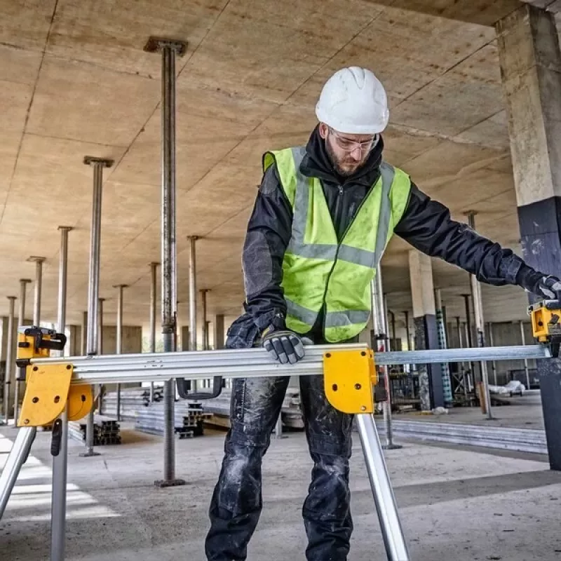 Pjovimo stovas DeWalt DE7033 – aliumininis sulankstomas stovas